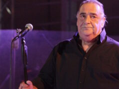 Ο Τεράστιος Βασίλης Καρράς Βασίλης Καρράς